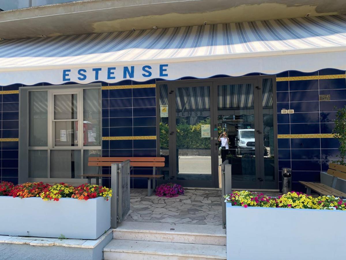 Hotel Estense Римини Экстерьер фото
